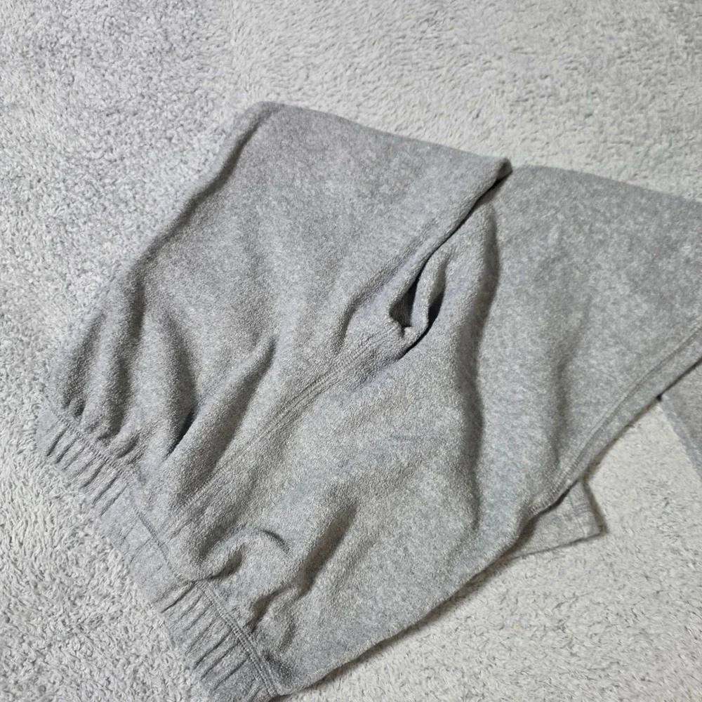 OshKosh B'gosh Kids Size 8 Fleece Pants Gray Elastic Waist Patch Pockets Casual